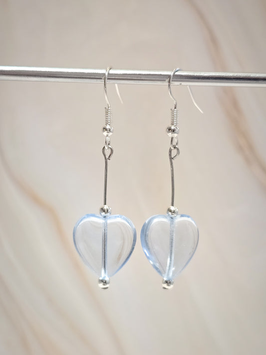 Korvakorut Valentine light blue, hopea